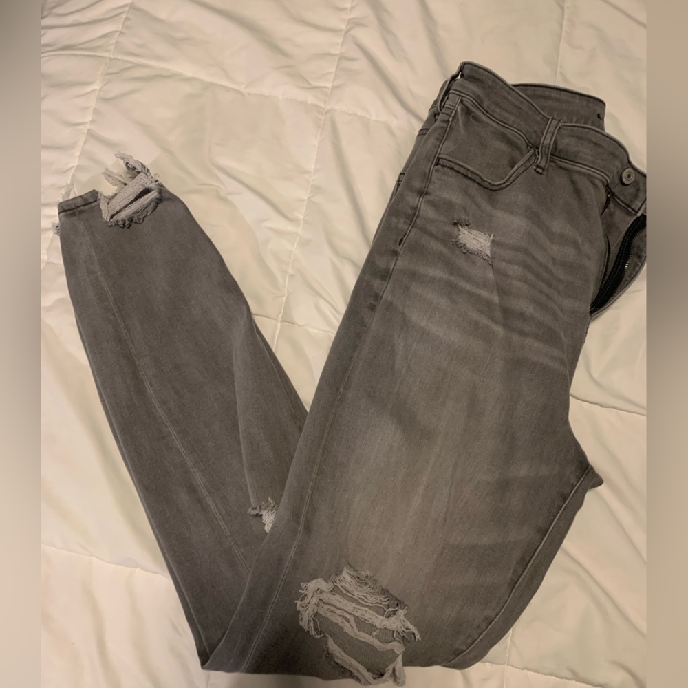 American Eagle Super High Rise Jegging